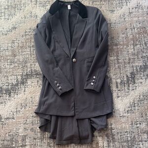 VENUS Charcoal Blazer with Black Accents
